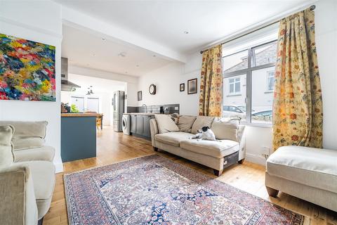 12 Park Place, Wadebridge, PL27 7EA