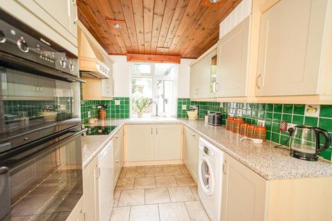 4 bedroom detached house for sale, Wing Road, Linslade, Leighton Buzzard