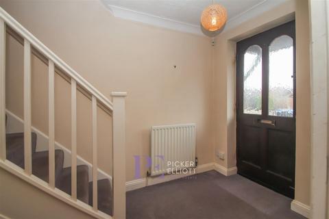 2 bedroom terraced house for sale, Wensum Close, Hinckley LE10