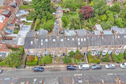 4 bedroom house for sale, Belle Vue Street, Off Heslington Road