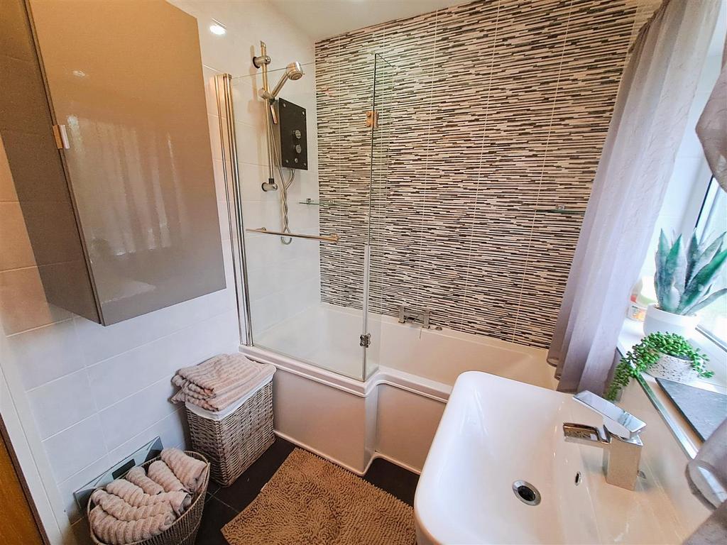 Re Fitted Bathroom