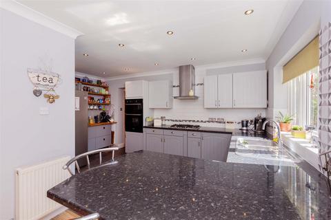 undefined, Spring Lane, Cippenham