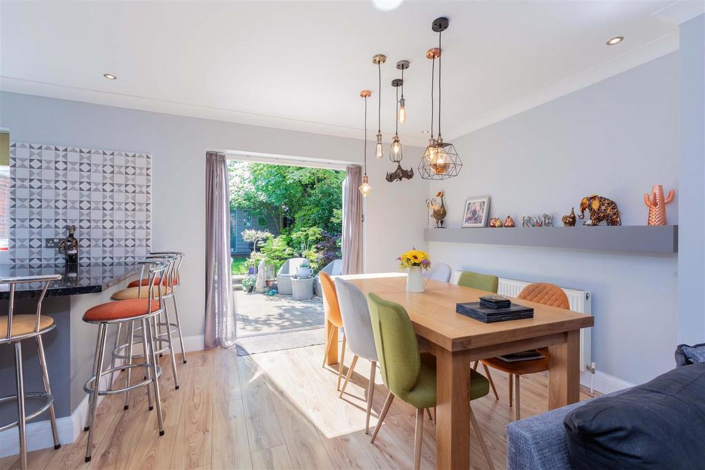7 Spring Lane-12.jpg