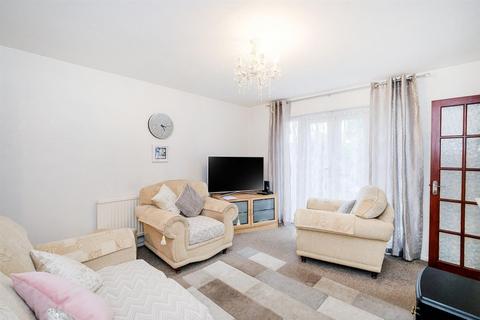 3 bedroom house for sale, Valley Side, Chingford