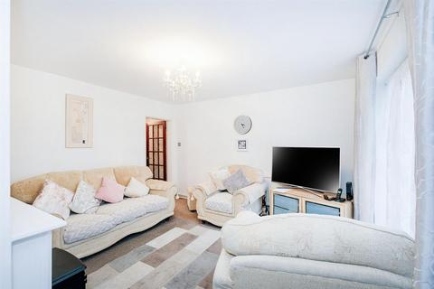 23 Valley Side, London, E4 7SR