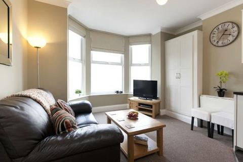 2 bedroom apartment to rent, Radcliffe Road, Nottingham NG2
