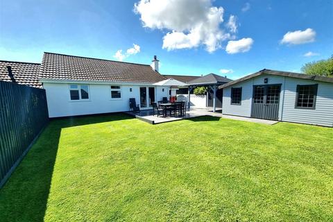 2 bedroom bungalow for sale, Prouts Way, Tregadillett