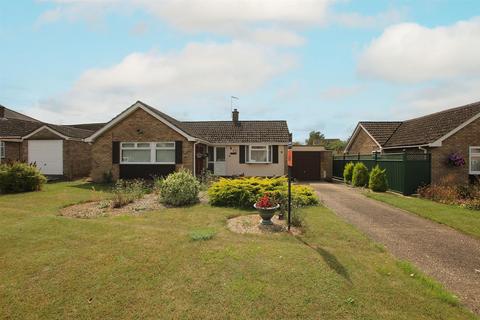 3 bedroom detached bungalow for sale, Baker Drive, Cambridge CB25