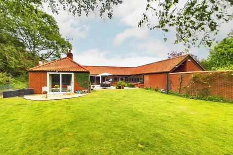 4 bedroom detached bungalow for sale, Redhill Road, Nottingham NG5