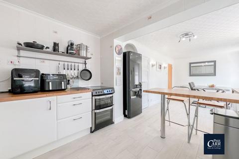 2 Francis Road, Lichfield, WS13 7JX
