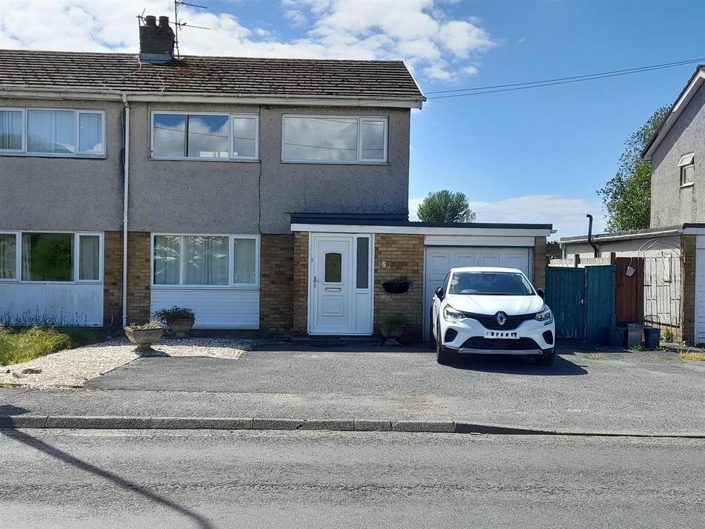 Maesybryn, Pembrey, Burry Port 3 bed semidetached house for sale £