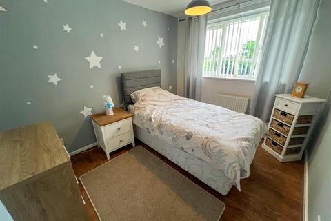 15 Aysgarth Drive, Wakefield, WF2 8UG
