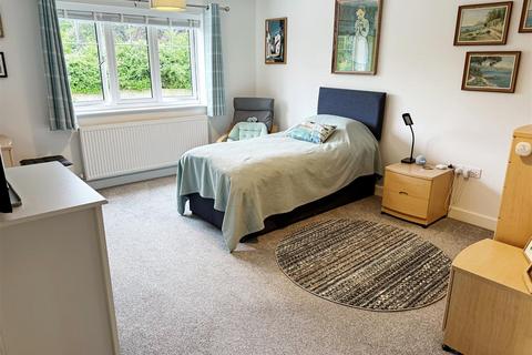 4 Abbots Field, Yapton, Arundel, BN18 0GE