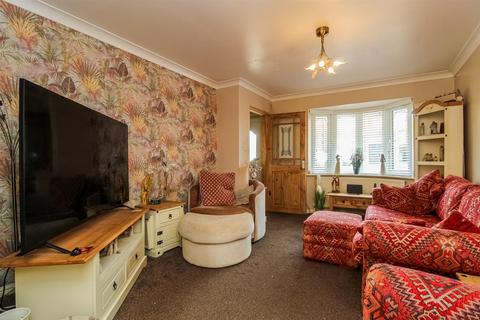 4 bedroom detached house for sale, Beverley Close, Normanton WF6