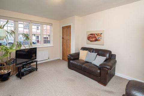 3 bedroom terraced house for sale, Broad Street, Kingswinford DY6
