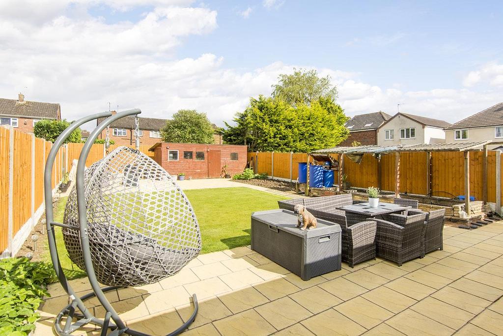 (Rear Garden Photo 3)