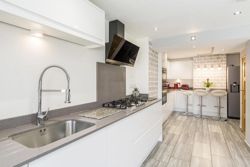 Family Kitchen Dining