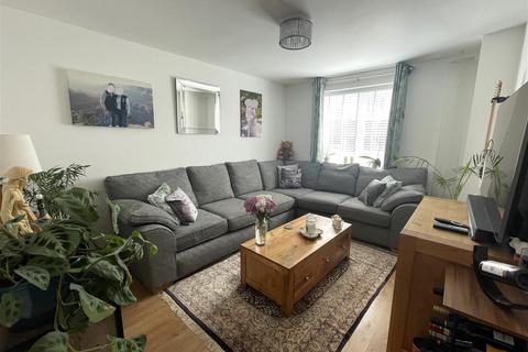 61 Alltiago Road, Pontarddulais, Swansea, SA4 8HU