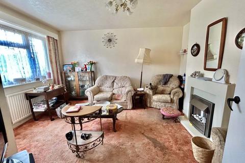 undefined, Woodside Avenue, Cinderford GL14