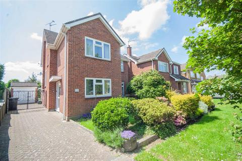4 bedroom detached house for sale, Torquay Road, Old Springfield, Chelmsford