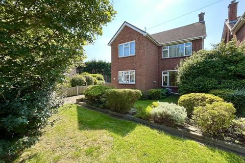 4 bedroom detached house for sale, Torquay Road, Old Springfield, Chelmsford