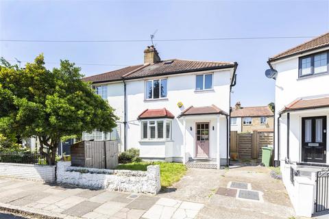 3 bedroom semi-detached house for sale, The Close, Richmond, TW9