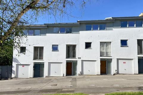 3 bedroom townhouse for sale, James Place, Truro