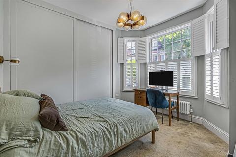 2 bedroom flat for sale, Bangalore Street, London