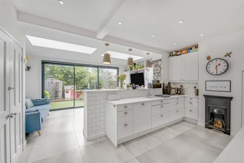 4 bedroom terraced house for sale, Crestway, Putney, SW15