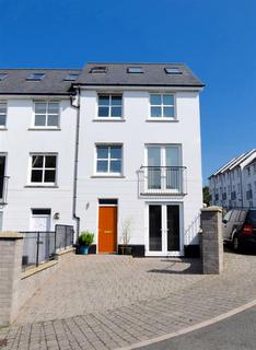 4 bedroom townhouse for sale, Kensington Gardens, Haverfordwest