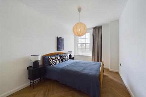 1 bedroom flat to rent, Peglar way, crawley RH11
