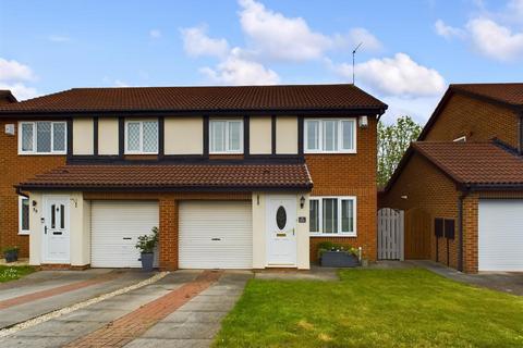 3 bedroom semi-detached house for sale, Monks Wood, North Shields