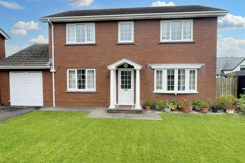 4 bedroom detached house for sale, Brithdir, Llangunnor, Carmarthen