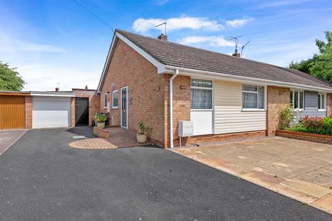 2 bedroom semi-detached bungalow for sale, Upper Ferry Lane, Callow End, Worcester