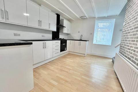 2 bedroom end of terrace house to rent, Westcroft, Stanhope