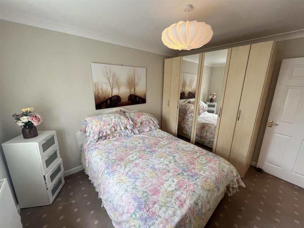Rear bedroom 3