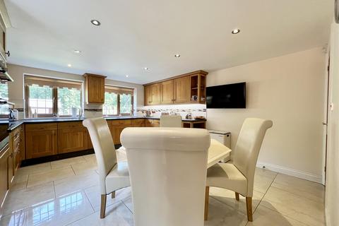 4 bedroom detached house for sale, The Gutter, Rose Cottage, Belbroughton