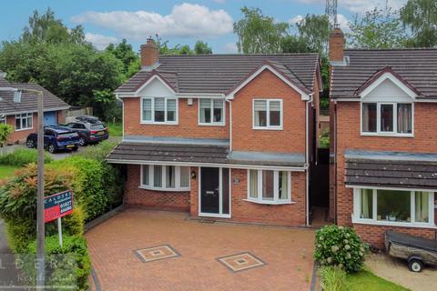 4 bedroom detached house to rent, Lindisfarne, Abbotsgate, Tamworth