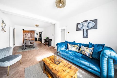 99 Grange Road, Tuffley, Gloucester, GL4 0PT