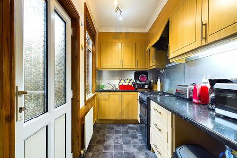 3 bedroom terraced house for sale, Harefield Road, Sharrow Vale, Sheffield