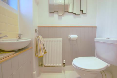 8 Knebworth Gate, Stevenage, SG2 8DF
