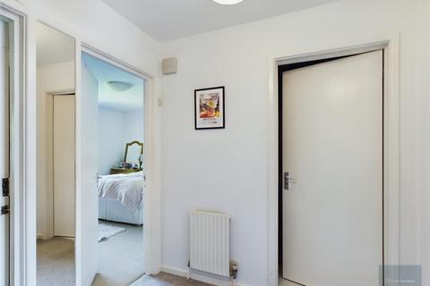 2 bedroom apartment to rent, Rownham Mead, Bristol BS8