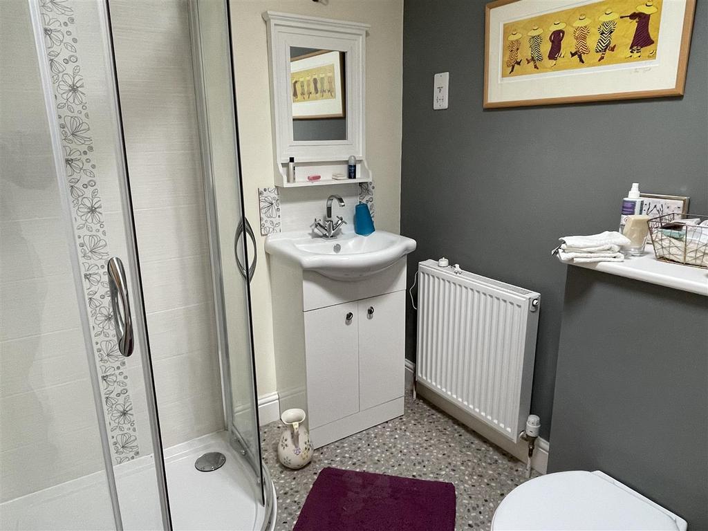 Shower Room.JPG