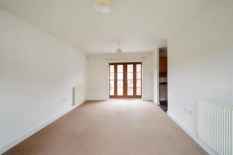 2 bedroom apartment to rent, Far End, St James, NN5