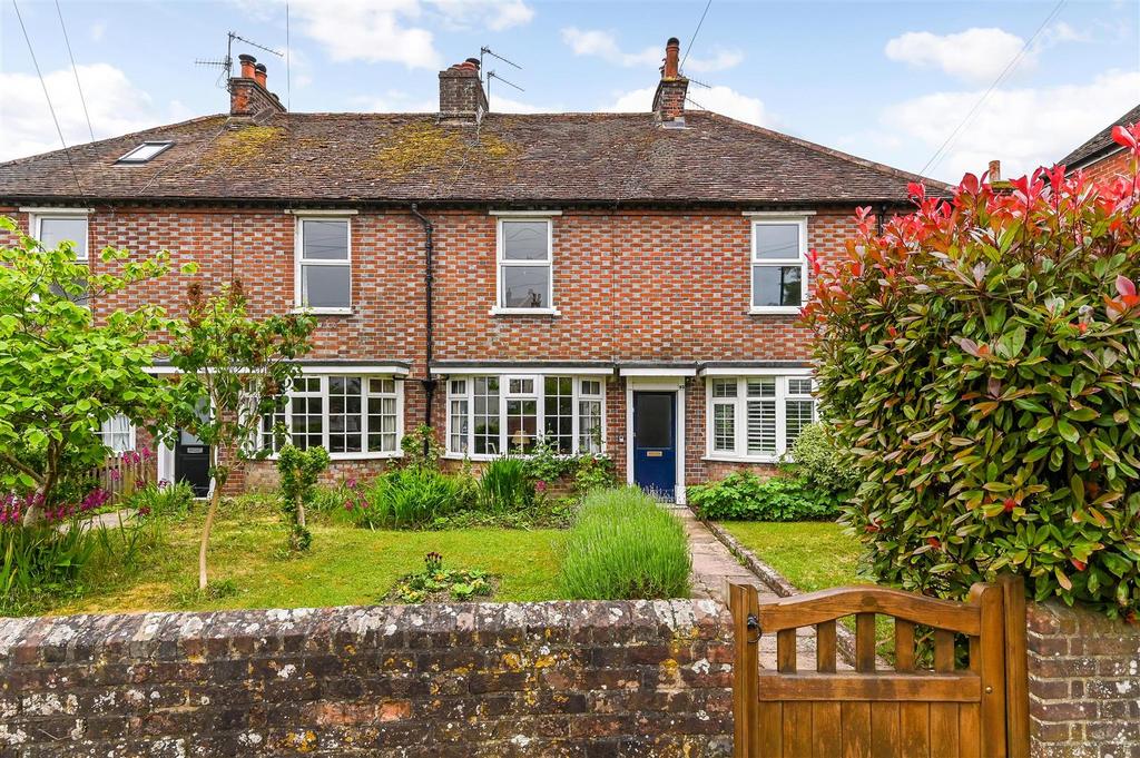 Fishbourne Road West, Chichester 3 bed terraced house for sale £367,500