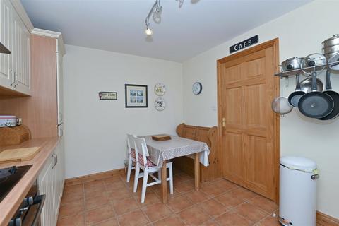 3 bedroom detached house for sale, Meadow End, Wirksworth DE4