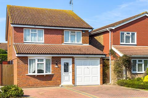 4 bedroom detached house for sale, Paddock Close, Leigh-On-Sea SS9