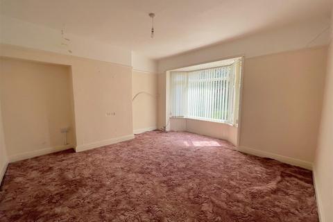 16 Wenham Place, Neath, SA11 3AH