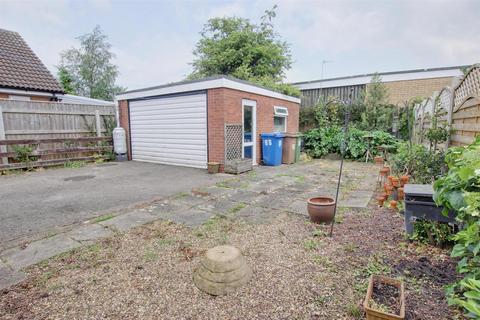 2 bedroom semi-detached bungalow for sale, Woodhall Way, Beverley