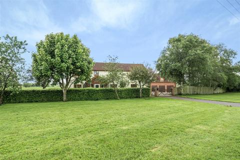 6 bedroom detached house for sale, The Common, Rowde